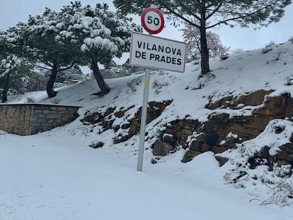 Nieve caída este domingo en Vilanova de Prades (Tarragona).