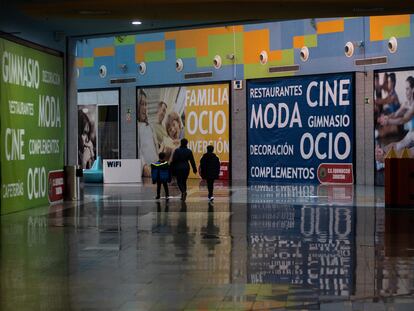 Vestíbulo del centro comercial Equinoccio de Valladolid, el 11 de enero de 2024.