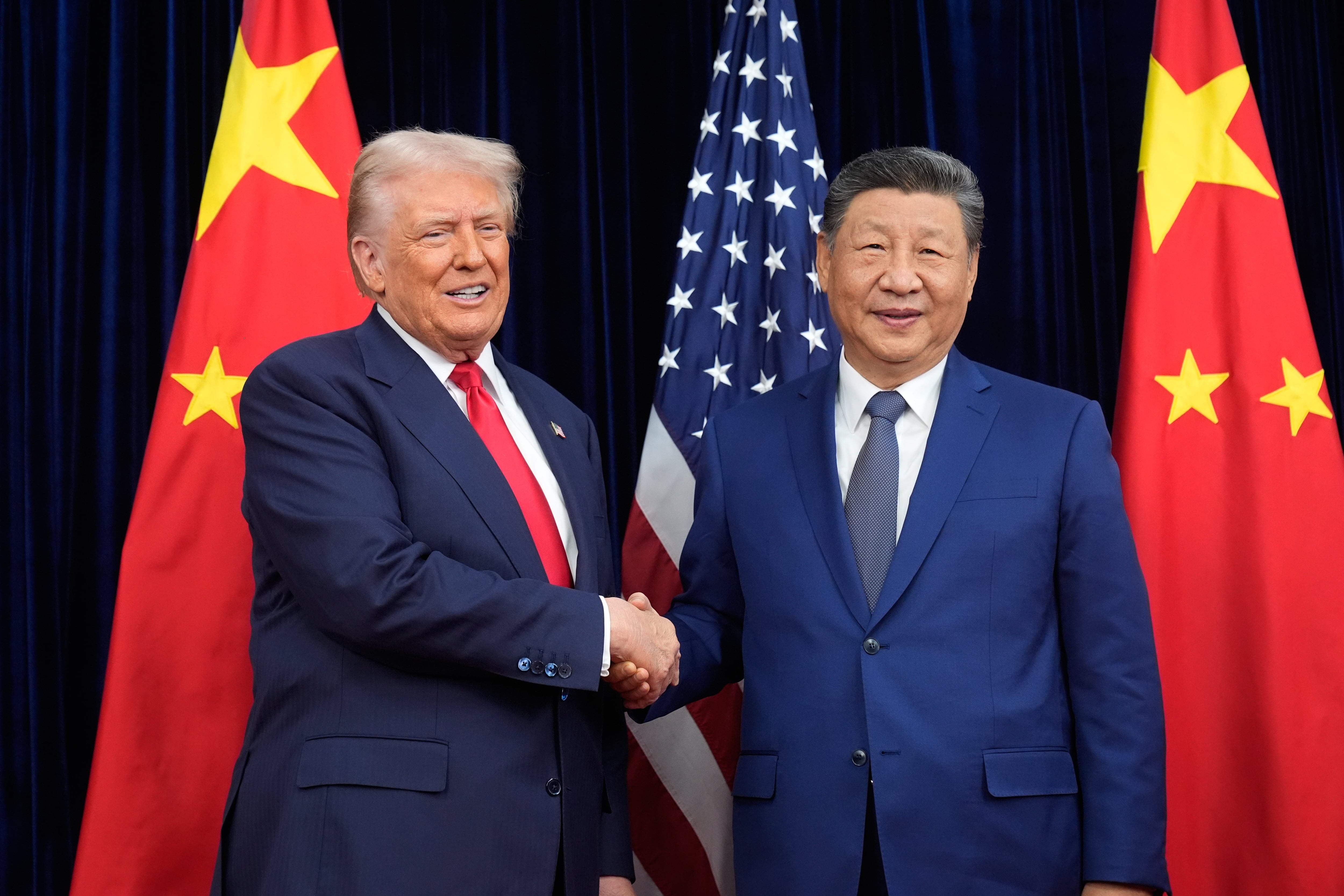Trump augura una “relación fantástica” con China durante su esperada reunión con Xi en Corea del Sur