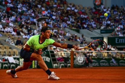 Nadal devuelve de revés, el viernes en la Chatrier.