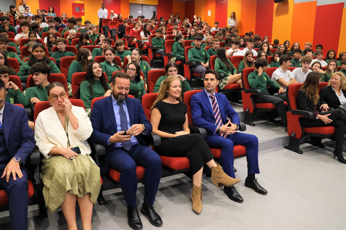 Una experiencia desdichada. Ausencia de rigor y sectarismo