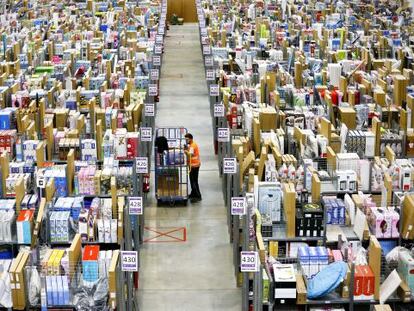 Almacén de Amazon España.