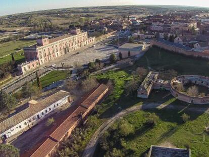 Una imagen reciente del Pabellón de Aves del palacio de Boadilla del Monte.