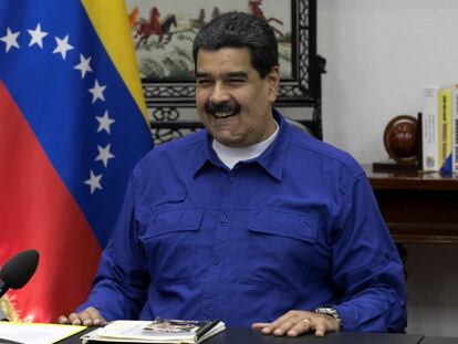 Nicolás Maduro, presidente de Venezuela, dando una desternillante explicación del 'plan conejo'.