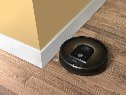El modelo 980 de Roomba, que incluye una c&aacute;mara para registrar la situaci&oacute;n del hogar.
