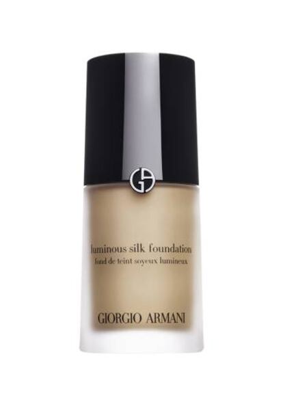 Luminous Silk Foundation, tono 5, de Giorgio Aramani.