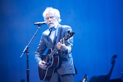 J. D. Souther toca en Los ?ngeles, en 2016, en un acto de homenaje a Linda Ronstadt.