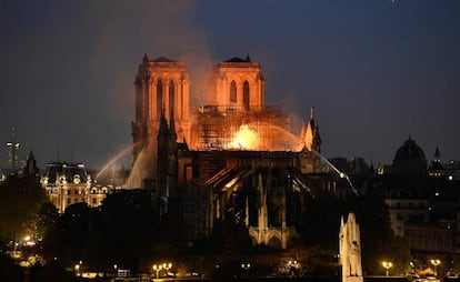 Incendio en la catedral de Notre Dame, en París, el pasado 15 de abril.