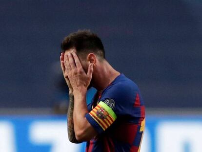 Messi es lamenta durant el partit contra el Bayern a Lisboa.