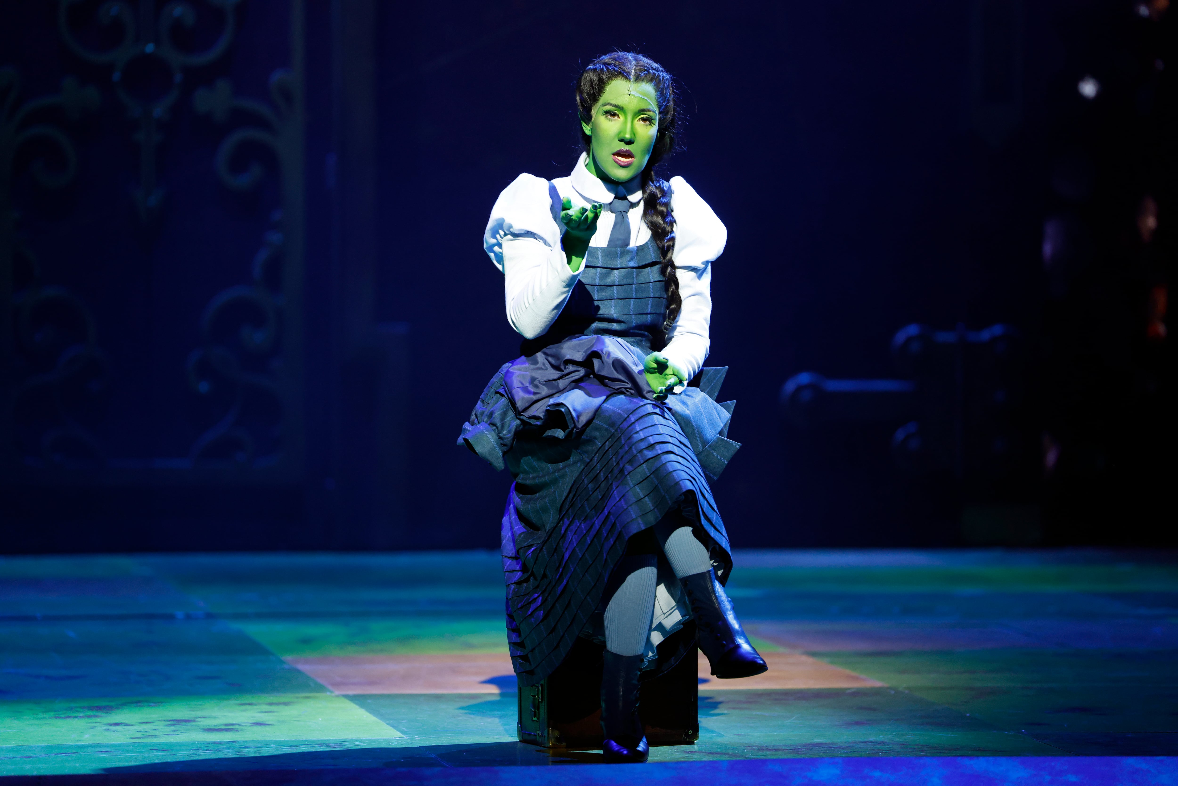 Cristina Picos (Elphaba), en el musical 'Wicked', anoche en Madrid.