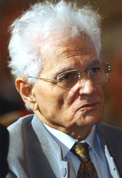 Jacques Derrida, en una foto de archivo.