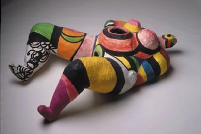 'Modelo para HON' (1966), de Niki de Saint Phalle, en papel maché pintado y malla.