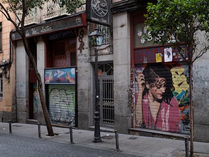 La calle Velarde, en Malasaña, es una de las más ruidosas de la ciudad.