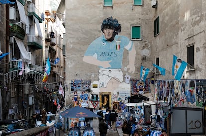 A Maradona mural in Naples' neighborhood of Quartieri Spagnoli.