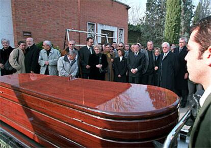 Familiares y amigos despiden al poeta José Hierro, en Madrid.