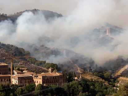 Incendio declarado el pasado domingo en el cerro de San Miguel de Granada, cerca del Sacromonte.