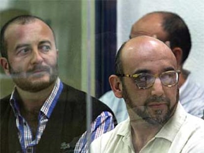 Abu Dahdah, con gafas, y Yusuf Galán, durante el juicio.