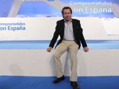 Carlos Floriano, en el escenario del congreso del partido en Sevilla.