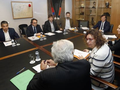 Reunió dels clubs ACB amb el sindicat de jugadors a la seu del CSD aquest dimarts.