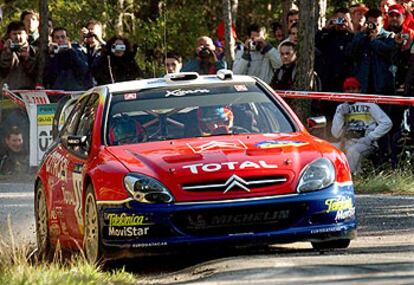 El francés Sebastien Loeb, el líder, durante la etapa de ayer.