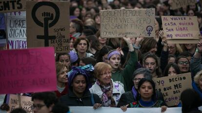 Manifestació el 8 de marzo de 2018, día internacional de la mujer trabajadora en Barcelona.