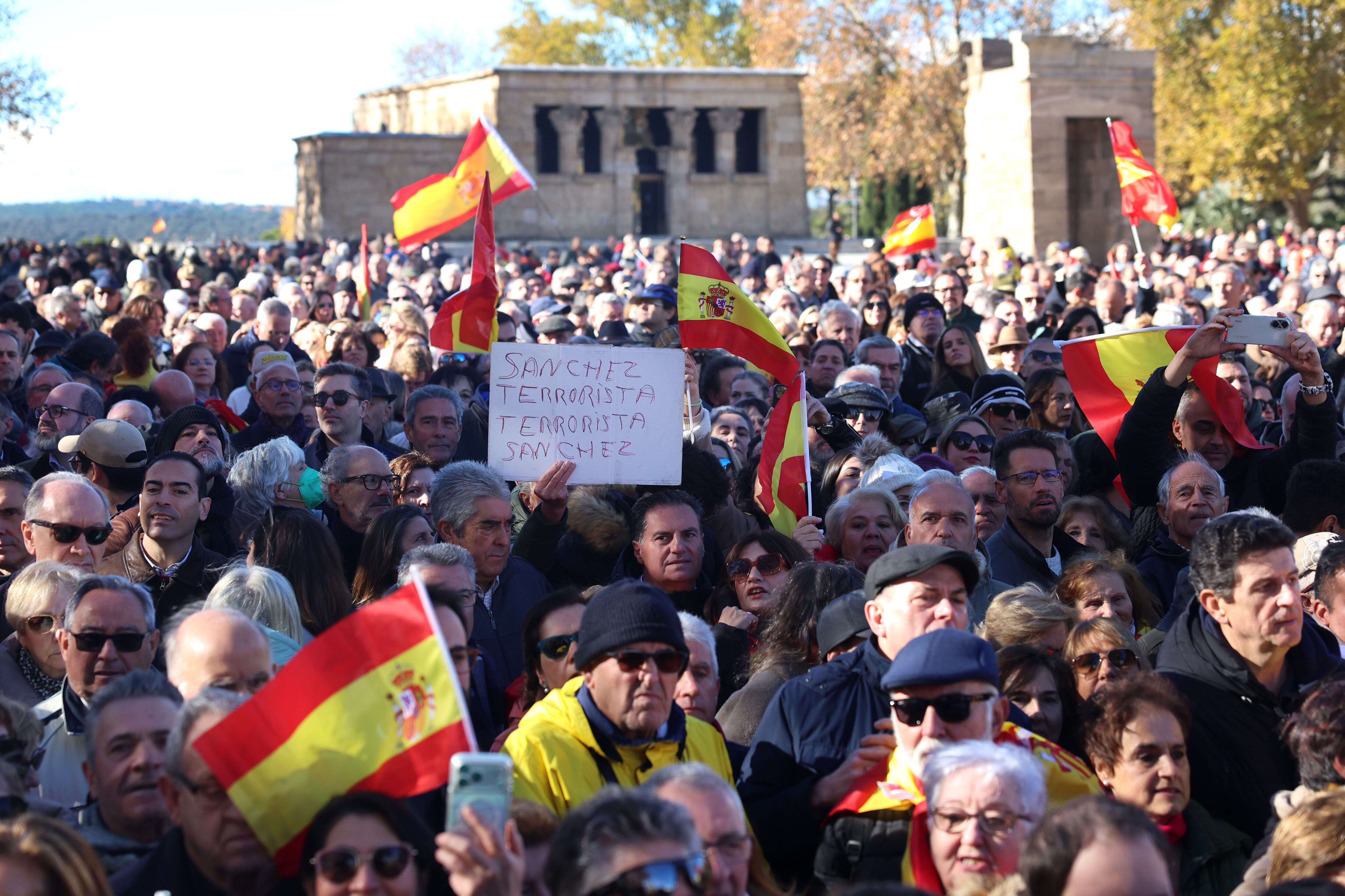 Un cartel contra el presidente del Gobierno en la manifestación.