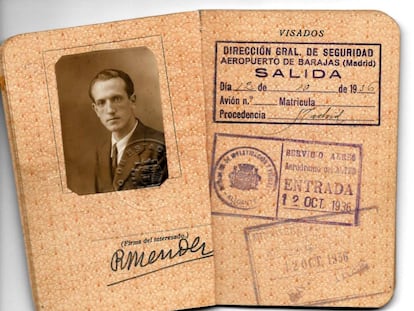 Pasaporte de Rafael M&eacute;ndez en 1936.