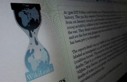 Página de Wikileaks en el momento de publicar algunos de los mensajes del Departamento de Estado de Estados Unidos.