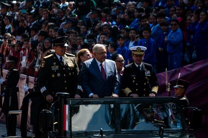 AMLO remarca su distancia de la Suprema Corte