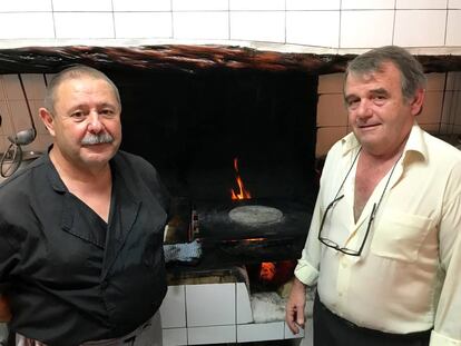 EL COCINERO JUAN TUR Y EL DIRECTOR DE SALVADÓ, JOAN RIERA / CAPEL