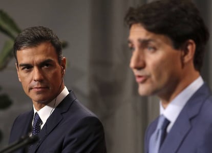 El presidente del Gobierno español, Pedro Sánchez, y el primer ministro canadiense, Justin Trudeau
________________________________________