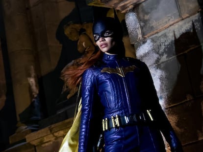 Leslie Grace en el papel de la heroína Batgirl.