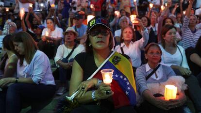 Manifestación de opositores a Nicolás Maduro este domingo en Caracas.