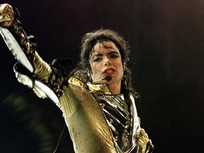Michael Jackson, durante una actuación en 1997.