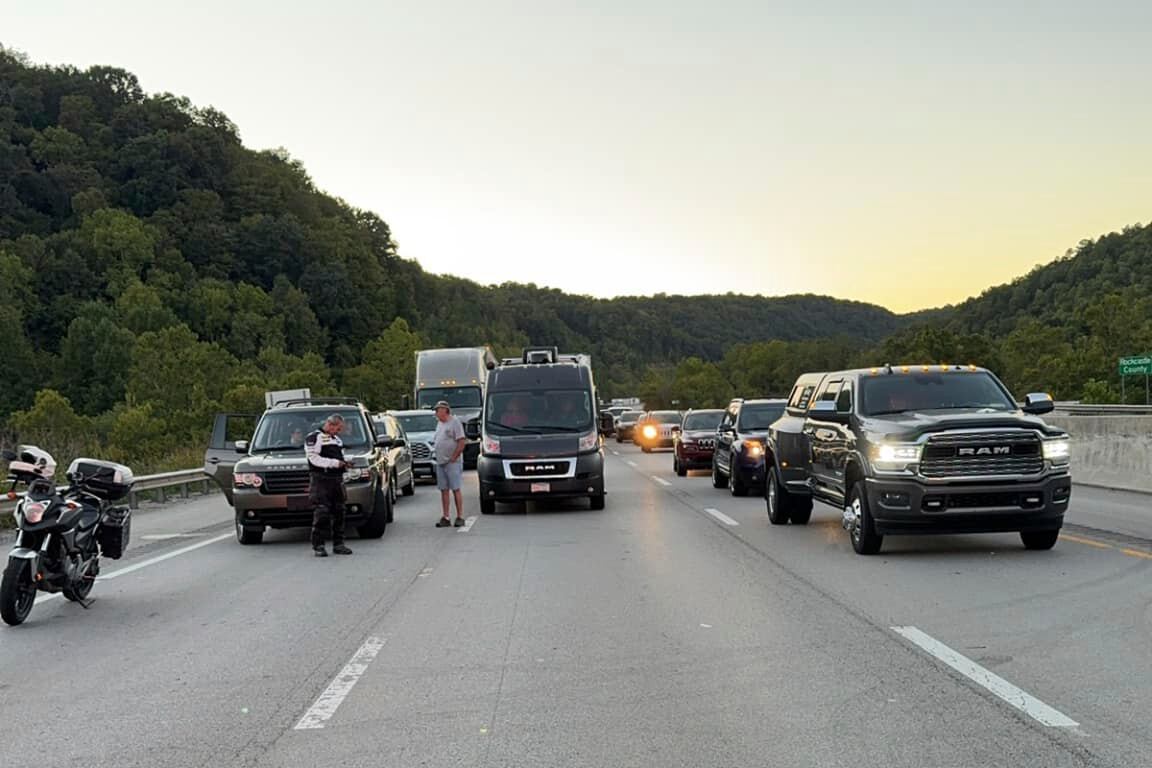 Pánico en la autopista I-75: un tirador abre fuego en Kentucky contra los coches