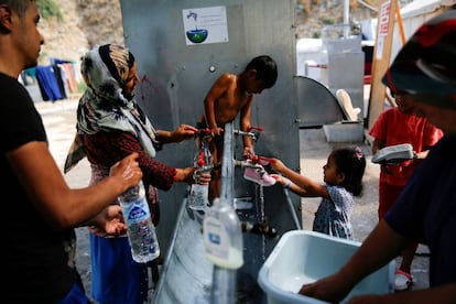 Refugiados procedentes de Siria, en la isla de Chios, en Grecia.