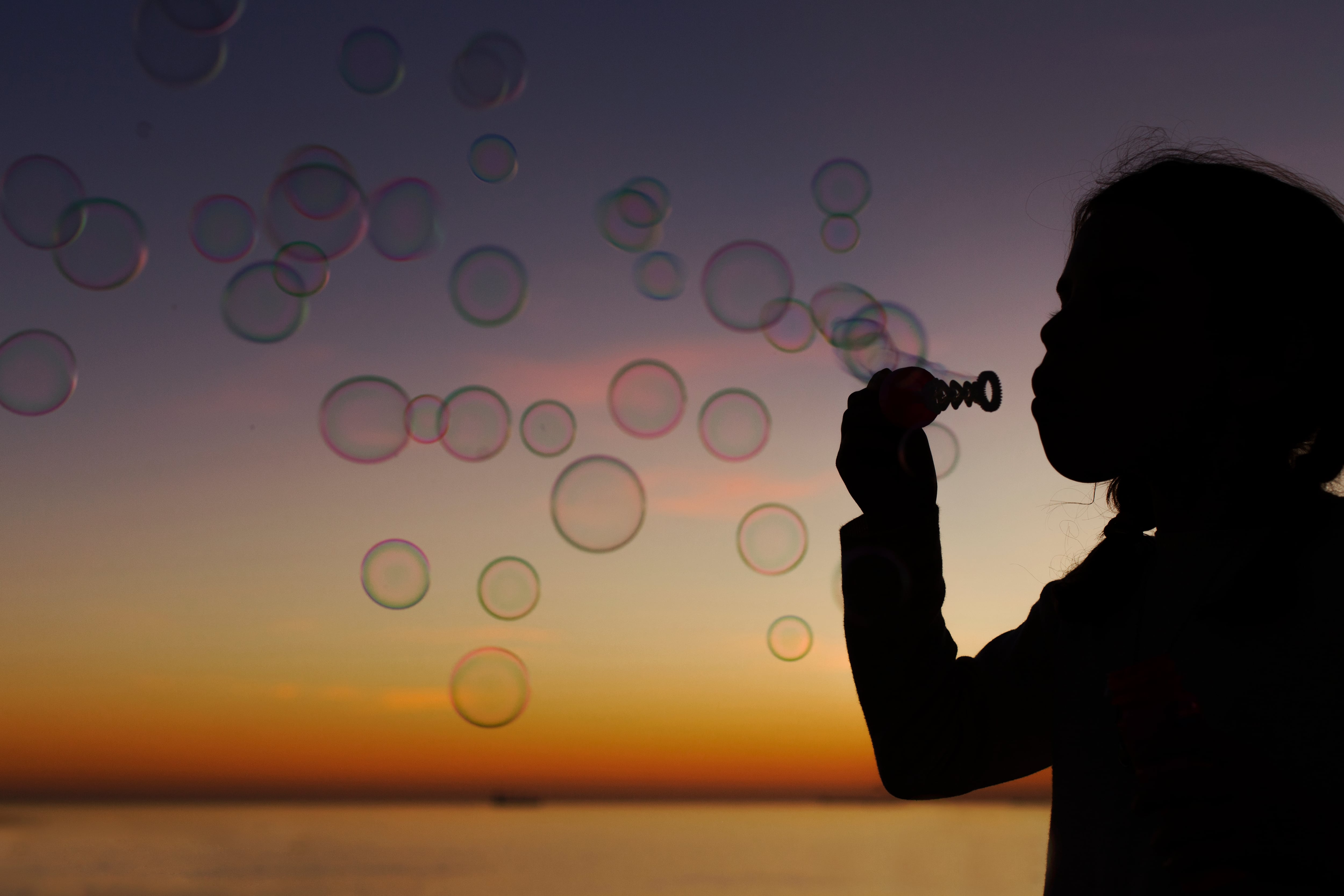 Al menos 1,2 millones de niños han sido desnudados y sexualizados en ‘deepfakes’