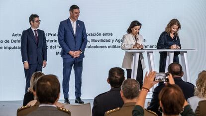 El presidente, Pedro Sánchez, durante el acto de la firma de la Operación Campamento, esta mañana.