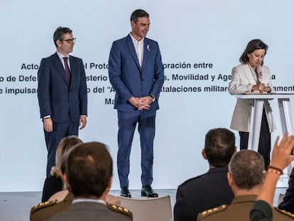 El presidente, Pedro Sánchez, durante el acto de la firma de la Operación Campamento, esta mañana.