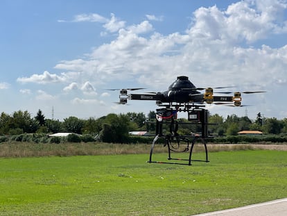 Dron Vtol de la empresa pública Ineco, en una prueba de este tipo de vehículos. 