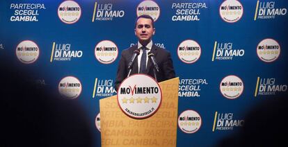 Luigi Di Maio, l&iacute;der de M5S, durante un m&iacute;tin en febrero en Tur&iacute;n.