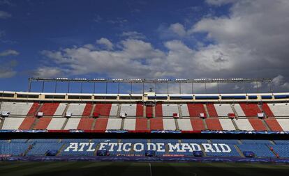 El Calderón, durante el último derbi.