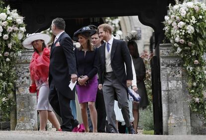 El príncipe Harry a la salida del enlace de Pippa Middleton.