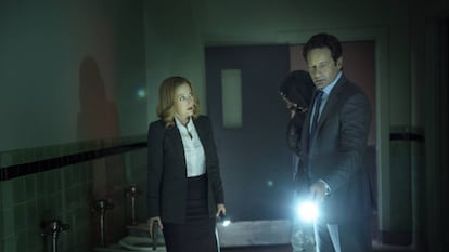 Gillian Anderson y David Duchovny en 'Expediente X'.
