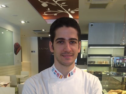El campeón del mundo de pastelería y sus amigos los cocineros