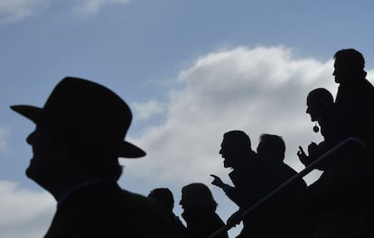 Primer día de las carreras de caballos de Cheltenham, en Gran Bretaña, uno de los festivales equinos más tradicionales.