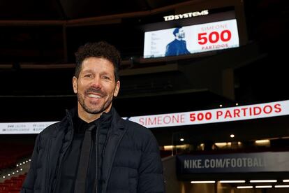 Simeone durante el homenaje por su partido número 500 al frente del Atlético este miércoles.