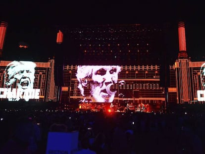 Actuación de Roger Waters en Desert Trip, el domingo.