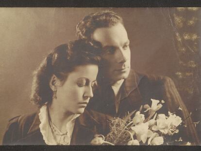 Wedding photo of Rudolf Friemel and Margarita Ferrer, March 18, 1944. Rudolf Friemel Estate.