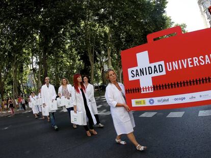 Protesta ante el Ministerio de Sanidad en Madrid en 2015
